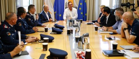 Σύσκεψη στο ΥΠΕΣ για πρόταση για μητρώο εξειδικευμένων εθελοντικών ομάδων-Στόχος αρχές Νοεμβρίου να κατατεθεί κείμενο στη Βουλή