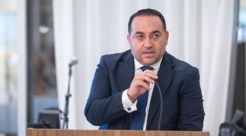 Αισιοδοξία για καλή πορεία τουρισμού και το 2026 εξέφρασε ο Κώστας Κουμής στην Επ. Οικονομικών