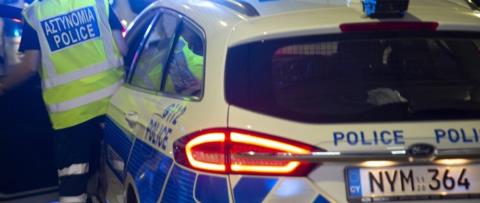 Εντοπίστηκαν όπλα και φυσίγγια σε οικία στη Λεμεσό-Χειροπέδες σε 23χρονο