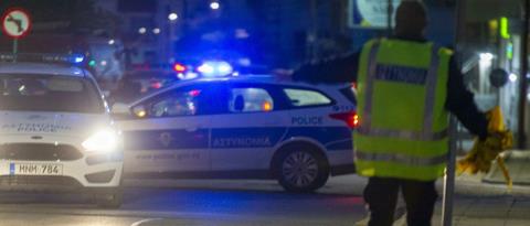Ανατράπηκε όχημα στην Πόλη Χρυσοχούς-Εκτινάχθηκε στην άσφαλτο 18χρονος, εγκλωβίστηκε 17χρονος