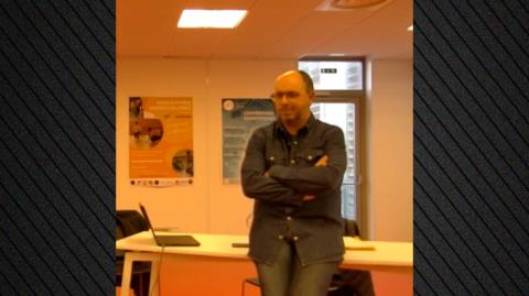 Έψαχνε τον υιοθετημένο αδερφό του ενώ έμεναν στην ίδια πόλη-Κατάφεραν να επανενωθούν μετά από 57 χρόνια