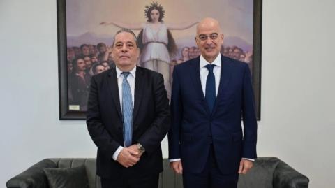 Η αμυντική συνεργασία Ελλάδας-Κύπρου και το ευρωπαϊκό πρόγραμμα SAFE στο επίκεντρο της συνάντησης Δένδια και Πάλμα