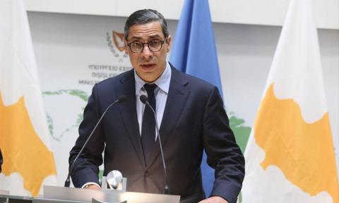 Διμερείς σχέσεις και σχέσεις ΕΕ-Ινδίας στο επίκεντρο της συνάντησης του Κόμπου με τον Ινδό ομόλογό του