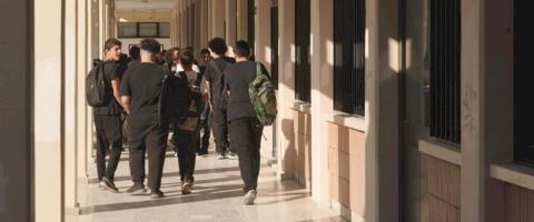 Συγκάλεσε ευρεία σύσκεψη για τη βία στα σχολεία η Μιχαηλίδου-Δόθηκαν αυστηρές οδηγίες για το θέμα της πρόληψης