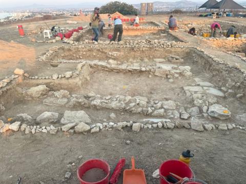 Νέα στοιχεία για στρατιωτικό οικισμό ελληνιστικής περιόδου από τις φετινές ανασκαφές στην Πύλα-Βίγλα