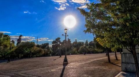 Πτώση κάτω από 30 βαθμούς για τον υδράργυρο-Καμία ένδειξη για βροχές