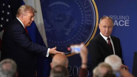 Πληροφορίες για ακύρωση της συνάντησης Τραμπ και Πούτιν-«Το κρίσιμο τηλεφώνημα»