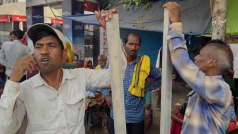 Εννέα νεκροί και δεκάδες τραυματίες σε συνωστισμό σε ινδουιστικό ναό στην Ινδία