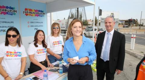 Δίπλα στη συλλογική προσπάθεια του Ραδιομαραθωνίου δηλώνει η πολιτειακή και πολιτική ηγεσία-Ενστάσεις από την ΚΥΣΟΑ