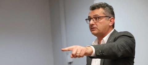 Σε αναμονή ο Έρχιουρμαν για «επίσημη πρόσκληση» από την Άγκυρα