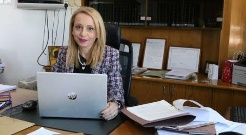 Αναφέρθηκε στα πεπραγμένα της, αλλά έριξε και καρφιά η τέως Επ. Νομοθεσίας-«Δεν δόθηκε η δυνατότητα ολοκλήρωσης σημαντικών στόχων»