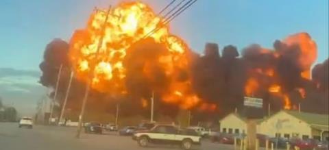 ΒΙΝΤΕΟ: Συνετρίβη αεροσκάφος κοντά στο αεροδρόμιο της Λούιβιλ στο Κεντάκι-Επτά νεκροί, πάνω από δέκα τραυματίες