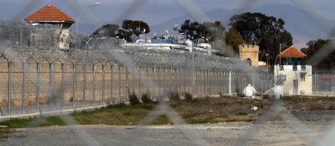 «Οι Φυλακές έχουν μετατραπεί σε διευθυντήριο εγκλήματος. Η νομοθεσία για χώρο κράτησης ανηλίκων ψηφίστηκε από το 2021 και ακόμα περιμένουμε class=