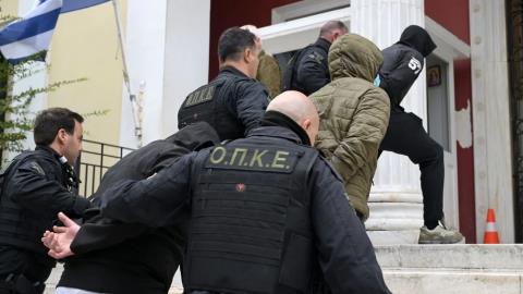 Προφυλακιστέοι οι τρεις οπαδοί για τη δολοφονική επίθεση σε 23χρονο στη Χαλκίδα