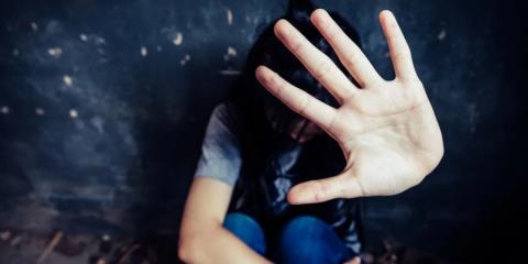 Την Τρίτη θα απολογηθεί ο εκπαιδευτικός που κατηγορείται για πορνογραφία ανηλίκων