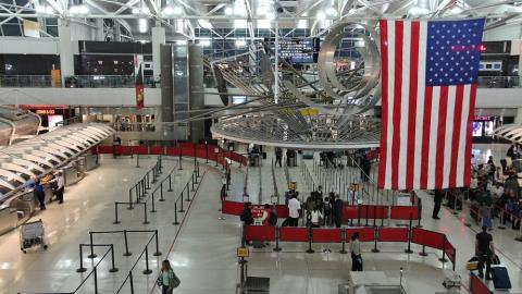 Πάνω από 1.500 ακυρώσεις πτήσεων στις ΗΠΑ, χιλιάδες καθυστερήσεις λόγω «shutdown»