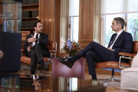 Ν. Χριστοδουλίδης μετά τη συνάντηση με Μητσοτάκη: Έχουμε μάθει πάρα πολλά από Ελλάδα στα θέματα εσωτερικής διακυβέρνησης