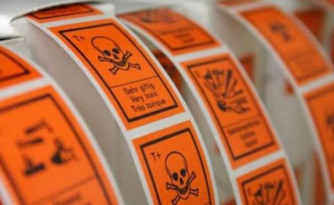 Εγκρίθηκαν νέοι κανονισμοί για προστασία των εργαζομένων από επικίνδυνες ουσίες