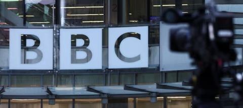 Το BBC ζήτησε επίσημα συγγνώμη από τον Τραμπ, αλλά αρνείται να καταβάλει αποζημίωση