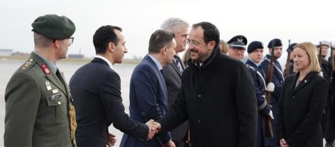 Με στρατιωτικές τιμές υποδέχθηκε τον Χριστοδουλίδη ο Γερμανός Καγκελάριος-Σε εξέλιξη συνάντηση