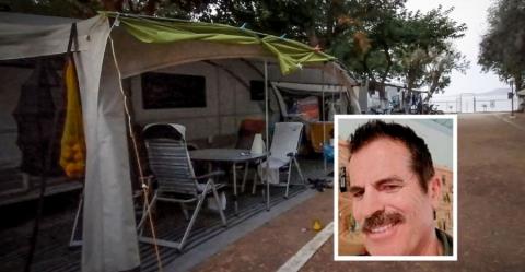 Έφοδος της ΕΛΑΣ σε δύο καταστήματα στην Αθήνα-Ο επιχειρηματίας «κλειδί» και το τηλεφώνημα μετά τη δολοφονία στη Φοινικούντα