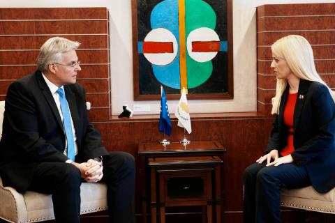 Τη στήριξη Βερολίνου για το Κυπριακό ζήτησε από τον Γερμανό Πρέσβη η Αννίτα