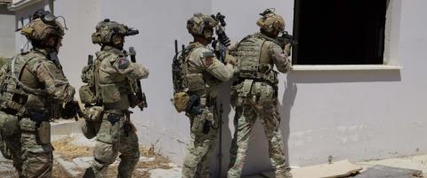 Διακινήσεις με στρατιωτικά οχήματα κατά παράβαση του Νόμου και παρατυπίες στο ωράριο εργασίας-Τα ευρήματα της Ελεγκτικής για ΥΠΑΜ