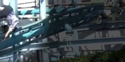 BINTEO: Γυναίκα έπεσε από ύψος έξι μέτρων από ελαττωματικό τρενάκι λούνα παρκ