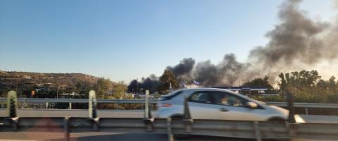 Πυρκαγιά σε εργοστάσιο στην βιομηχανική περι&om