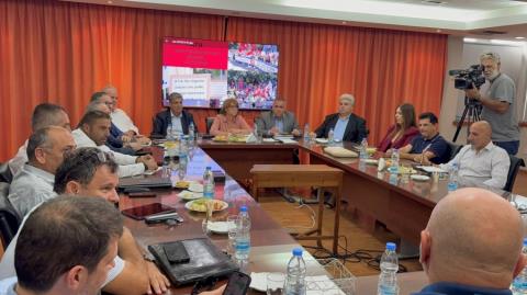 Υιοθέτησε ομόφωνα την καταρχήν συμφωνία για ΑΤΑ η πανσυνδικαλιστική σύσκεψη