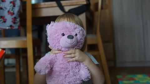 Σάλος με λούτρινο αρκουδάκι στην Κίνα- Έδινε σεξουαλικές συμβουλές σε παιδιά