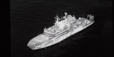 Καταγγελία Βρετανίας πως ρωσικό κατασκοπευτικό πλοίο έστρεψε λέιζερ σε αεροσκάφη της RAF-Τι απαντά η Μόσχα