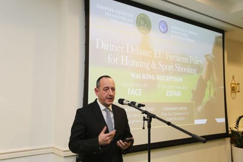 Στο πλευρό των Ευρωπαίων κυνηγών ο Γεάδη-Με μακρά παράδοση