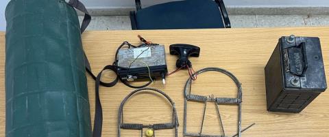 Έστησαν καρτέρι σε λαθροθήρα και του πέρασαν χειροπέδες (pics)