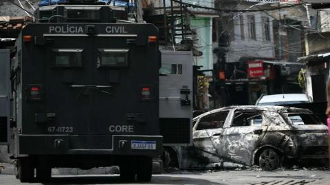 Άλλος ένας αστυνομικός υπέκυψε ένα μήνα μετά την πολύνεκρη εισβολή σε φαβέλα στη Βραζιλία