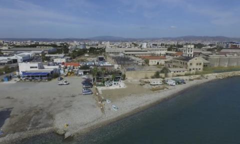 Εντοπίστηκε η γυναίκα που άφησε το όχημά της εντός της θάλασσας-Κλήθηκε για κατάθεση από την Αστυνομία