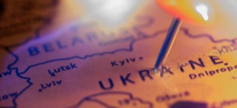 Διπλωματικός πυρετός μετά τις σημαντικές αλλαγές στο σχέδιο ειρήνης για την Ουκρανία-Αντιδράσεις σε ΗΠΑ, Ευρώπη, Ρωσία και Κίεβο