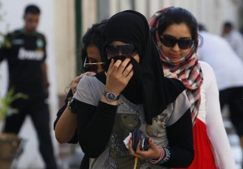 Διαδυκτιακή Καμπάνια στην Λιβύη προειδοποιεί τις γυναίκες