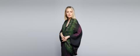 Ελισάβετ Μουτάφη: «Όταν ήμασταν στην Αφρική, ο γιος μου δεν ήξερε ελληνικά. Τώρα τα μιλάει φαρσί»