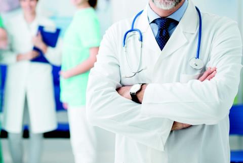 Έξω φρενών οι γιατροί με τον ΟΚΥπΥ κάνουν λόγο για απόπειρα φίμωσης του Ιατρικού σώματος