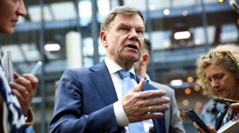 «Εναγκαλισμοί» Γερμανού ΥΠΕΞ με την Τουρκία-Υπέρ της ένταξής της στο SAFE