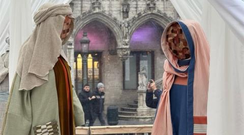 Έστησαν φάτνη στις Βρυξέλλες με Χριστό και Παναγία και Ιωσήφ χωρίς πρόσωπα για λόγους συμπερίληψης