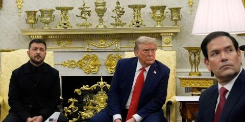 Πυρετός διαπραγματεύσεων για το Ουκρανικό, τα δύο θέματα στα οποία είναι ανυποχώρητος ο Ζελένσκι