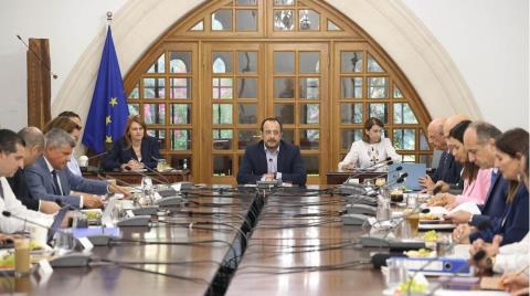 «Ανασχηματισμός»Γενικών Διευθυντών σε Υπουργεία και Υφυπουργεία-Ποιος πάει πού, οι νέοι και οι μετακινήσεις