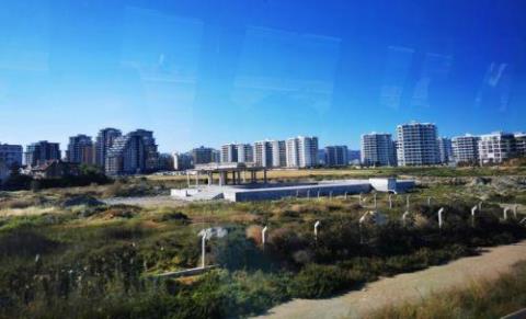 Αναβλήθηκε η υπόθεση της κτηματομεσίτριας που κατηγορείται για σφετερισμό ε/κ γης