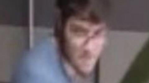 Τον ψάχνει η Αστυνομία για παράνομη είσοδο και πρόκληση ζημιάς στην Πάφο (pic)