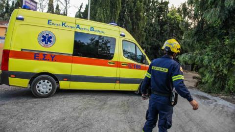 Νεκρή 75χρονη στην Ελλάδα-Έπεσε το όχημα που επέβαινε από γέφυρα ύψους επτά μέτρων