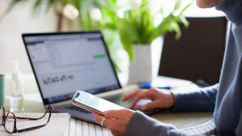 Αποδέχθηκε την αναπομπή του Προέδρου για το Νόμο για την τηλεργασία η Βουλή-Συνταγματικό θέμα με καθορισμό ανώτατου ορίου ανά μήνα