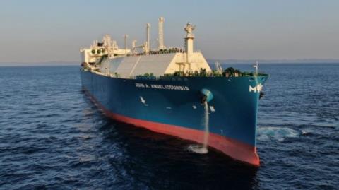 Στροφή Άγκυρας στο LNG ανακοίνωσε ο Τούρκος υπουργός Ενέργειας