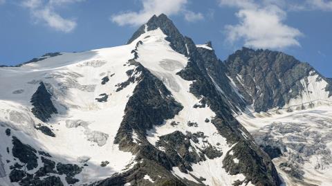 Φρίκη στην Αυστρία-Ορειβάτης άφησε τη σύντροφό του στο ψηλότερο βουνό της χώρας για να φέρει βοήθεια και αυτή πέθανε από το κρύο